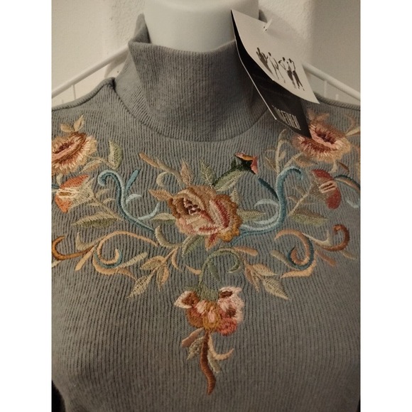 Together Blue Cotton Embroidered Turtle Neck Sweater Women Size Medium - Picture 2 of 8